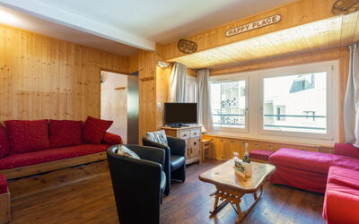 Accommodation:&nbsp;Grand Roc (Val Claret) 392.1