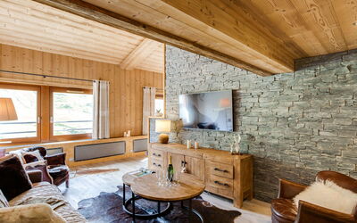 Accommodation:&nbsp;Grand Roc (Val Claret) 392.2