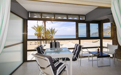 Accommodation:&nbsp;Calpemar 04 925.4