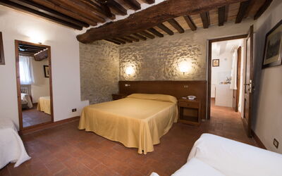 Accommodation:&nbsp;Aparment 105