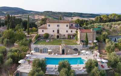 Charming Estate Decimo Dini: Property, Building, Estate, Village, Villa, Real Estate, House, Mansion, Swimming Pool, Tourism