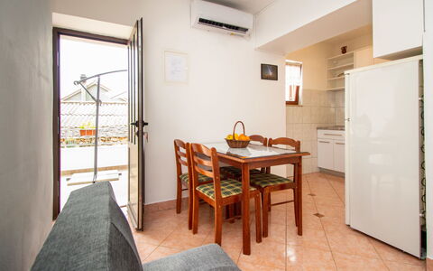 Josip: Table, Property, Furniture, Building, Wood, Houseplant, Interior Design, Chair, Comfort