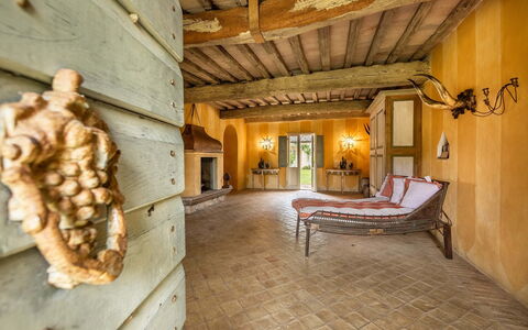 Lavacchio 18: Wood, Building, Interior Design, Wall, Floor, Door, Hardwood, Flooring, Beam, Tree