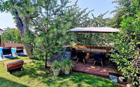 Řeporyje: Furniture, Chair, Outdoor Furniture, Table, Wood, Outdoor Table, Kitchen & Dining Room Table, Shade, Garden, Umbrella