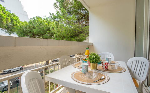 La Grande Motte 210: Table, Furniture, Building, Property, Plant, Tableware, Chair, Window, Flowerpot, Interior Design
