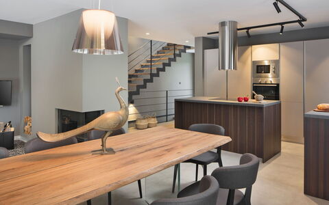 Oliva: Room, Interior Design, Countertop, Furniture, Dining Room, Property, Lighting, Ceiling, Building, Table