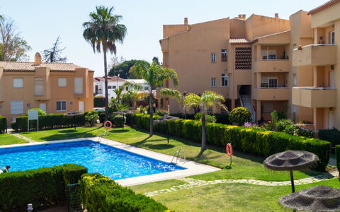 Reserva de Alvarito: Plant, Water, Building, Sky, Property, Window, Tree, Swimming Pool, Architecture, House