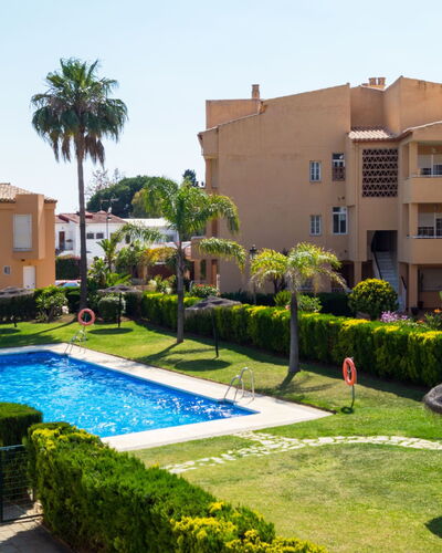Reserva de Alvarito: Plant, Water, Building, Sky, Property, Window, Tree, Swimming Pool, Architecture, House