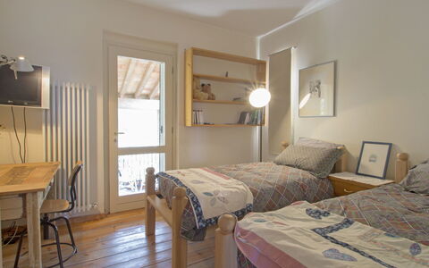 Paradiso: Bedroom, Furniture, Bed, Room, Property, Bed Sheet, Bed Frame, Floor, Interior Design, Bedding