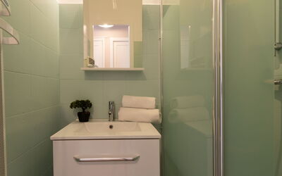 Accommodation:&nbsp;La Houle 198.3