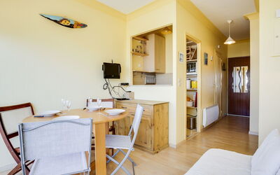 Accommodation:&nbsp;La Houle 198.2