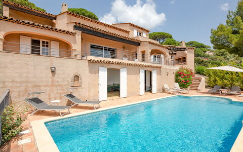 Villa la Sianne: Water, Plant, Building, Property, Sky, Cloud, Azure, Window, Swimming Pool, Tree