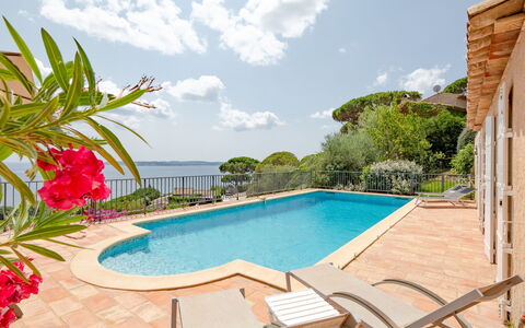 Villa la Sianne: Water, Cloud, Sky, Plant, Swimming Pool, Azure, Building, Tree, Architecture, Outdoor Furniture