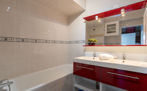 Villa Symphonie: Mirror, Tap, Plumbing Fixture, Bathroom Cabinet, Sink, Bathroom Sink, Bathroom, Building, Cabinetry, Floor