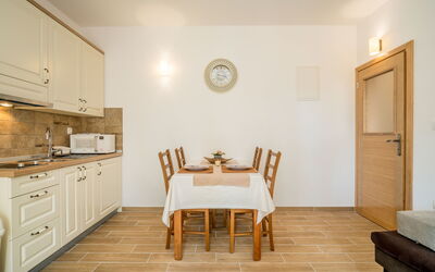 Accommodation:&nbsp;Oltari 801.2