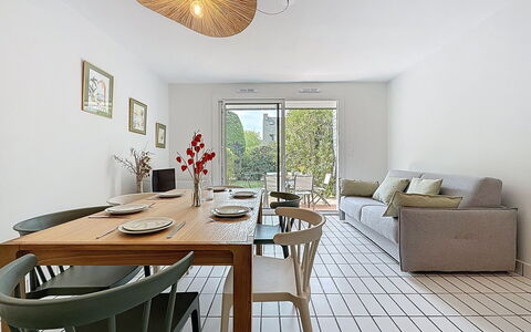Carnac 100: Furniture, Interior Design, Flooring, Chair, Floor, Table, Dining Room, Wall, Kitchen & Dining Room Table, Wood