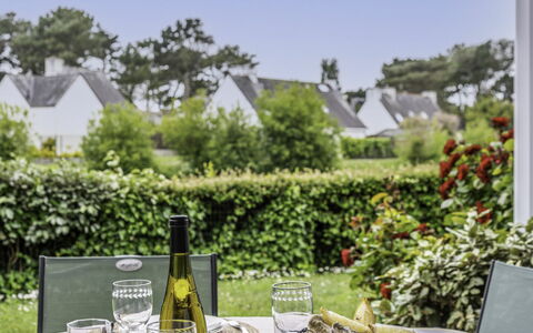 Carnac 100: Plant, Table, Tableware, Property, Sky, Furniture, Tree, Land Lot, Grass, Wine Glass