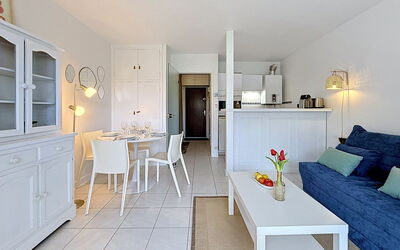 Accommodation:&nbsp;Village de Légenèse 100.10