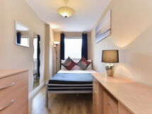 London House