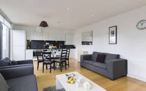 Accommodation:&nbsp;Lattice 675.2