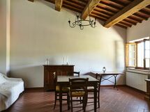 Accommodation:&nbsp;Borgo