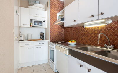 Accommodation:&nbsp;Port Maria 221.2