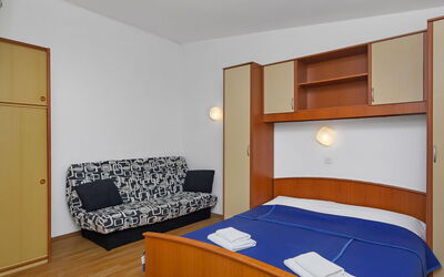 Accommodation:&nbsp;Cico 100.6