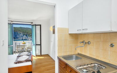 Accommodation:&nbsp;Cico 100.5