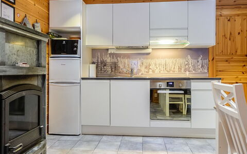 Aslakit B: Kitchen, Kitchen Appliance, Major Appliance, Countertop, Wood, Flooring, Interior Design, Home Appliance, Cabinetry, Furniture