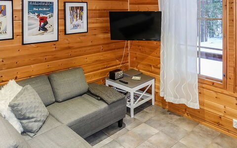 Aslakit B: Wood, Furniture, Flooring, Floor, Wood Stain, Hardwood, Wood Flooring, Plank, Log Cabin, Living Room