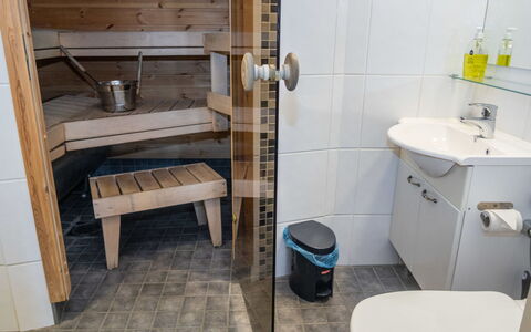 Ruka Snow and Sun 2: Flooring, Wood, Floor, Interior Design, Plumbing Fixture, Room, Plumbing, Bathroom, Tile, Sink