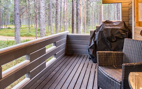 Purnukylä 6: Wood, Interior Design, Flooring, Floor, Ceiling, Wood Flooring, Wood Stain, Hardwood, Deck, Plank