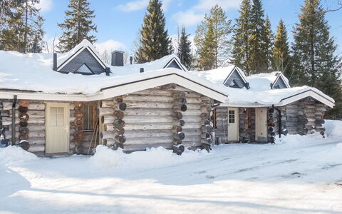 Pajuruka B5: Snow, Winter, Branch, Home, Cottage, Roof, House, Freezing, Slope, Twig