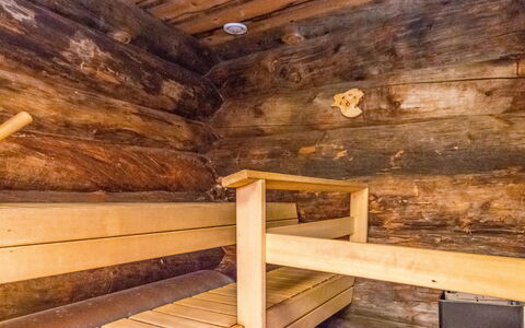 Pajuruka B5: Wood, Hardwood, Wood Stain, Plank, Lumber, Natural Material, Wood Flooring, Sauna, Log Cabin, Plywood