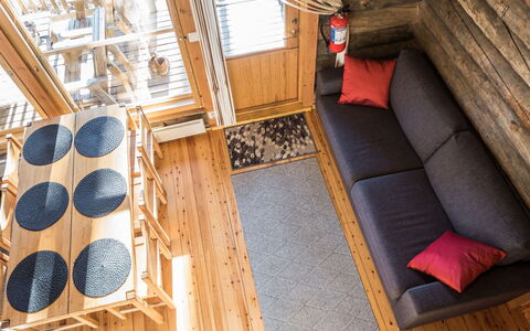 Putilanranta: Wood, Flooring, Floor, Interior Design, Wood Flooring, Furniture, Wood Stain, Room, Hardwood, Living Room
