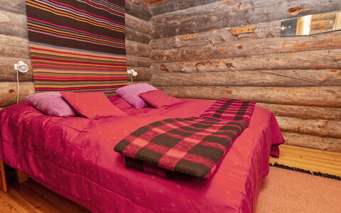 Karhunpesä: Wood, Siding, Cottage, House, Home, Plank, Garden Buildings, Log Cabin, Hardwood, Porch
