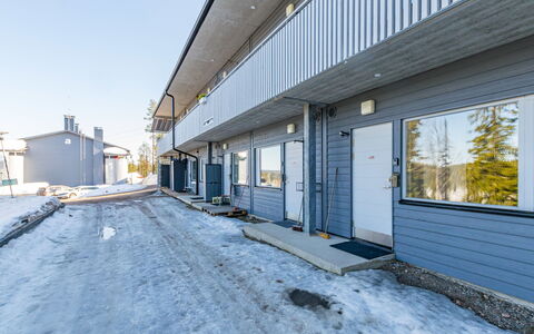 Vuosselinhelmi C6: Wood, Siding, Cottage, House, Home, Plank, Garden Buildings, Log Cabin, Hardwood, Porch