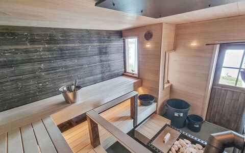 Lumikukka: Wood, Siding, Cottage, House, Home, Plank, Garden Buildings, Log Cabin, Hardwood, Porch