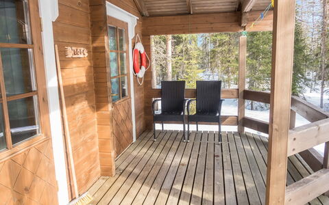 Mustikkaranta: Wood, Siding, Cottage, House, Home, Plank, Garden Buildings, Log Cabin, Hardwood, Porch