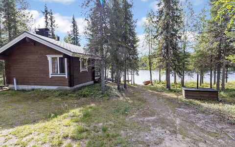Mustikkaranta: Wood, Siding, Cottage, House, Home, Plank, Garden Buildings, Log Cabin, Hardwood, Porch