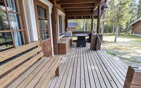 Mustikkaranta: Wood, Siding, Cottage, House, Home, Plank, Garden Buildings, Log Cabin, Hardwood, Porch