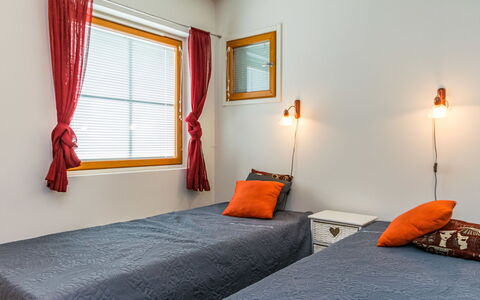Karhunvartijan Kota B1: Interior Design, Wood, Flooring, Furniture, Floor, Ceiling, Bed, Bedroom, Room, Linens