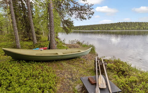 Kuontijärvi B: Wood, Siding, Cottage, House, Home, Plank, Garden Buildings, Log Cabin, Hardwood, Porch