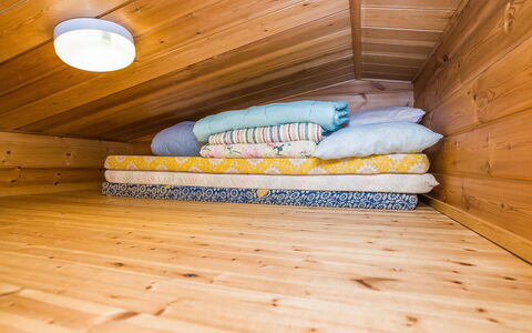 Pohjaskoti a: Wood, Siding, Cottage, House, Home, Plank, Garden Buildings, Log Cabin, Hardwood, Porch