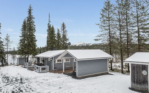 Kuusela: Wood, Siding, Cottage, House, Home, Plank, Garden Buildings, Log Cabin, Hardwood, Porch