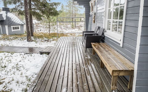 Kuusela: Wood, Siding, Cottage, House, Home, Plank, Garden Buildings, Log Cabin, Hardwood, Porch