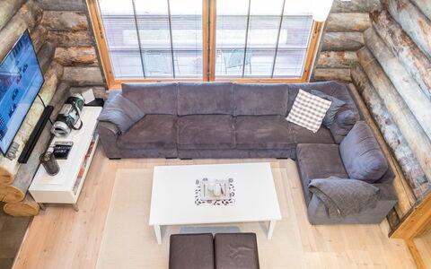 Costa Ruca: Furniture, Flooring, Wood, Couch, Floor, Interior Design, Living Room, Wood Flooring, Room, Home