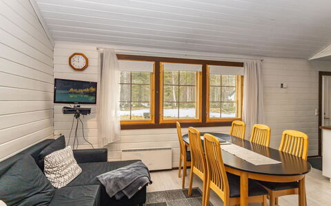 Lomapohjas 2: Wood, Snow, Cottage, Winter, Roof, Home, Freezing, Log Cabin, Siding, Slope