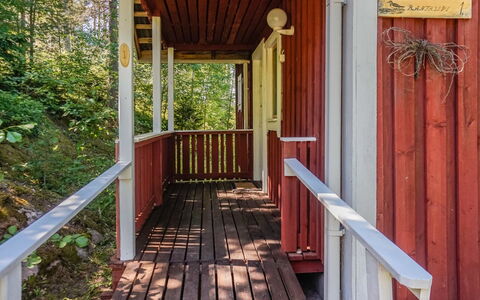 Rantasipi 1: Waterway, Bank, Watercourse, Lake, Cottage, Forest, Channel, Reservoir, Log Cabin
