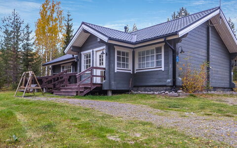 Niementalo 2: Cottage, House, Home, Garden Buildings, Siding, Log Cabin, Farmhouse, Estate, Shed, Yard